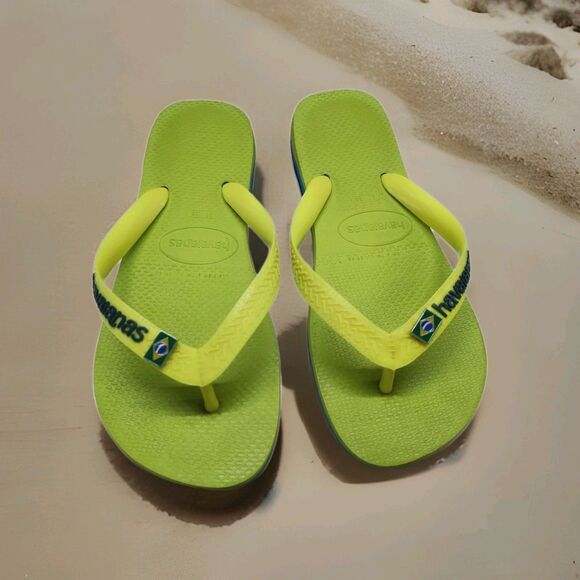 Havaianas Women's Top Brazil Logo Colors Flip Flops - Women's Sandals for... - Picture 1 of 5